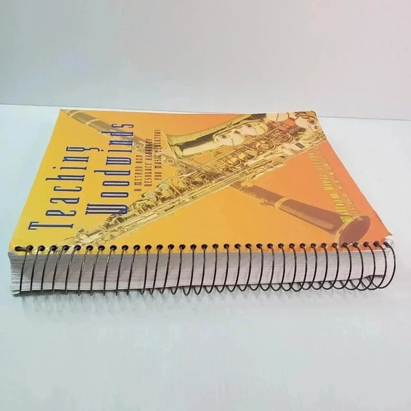 Teaching Woodwinds: A Method and Resource Handbook for Music Educators WmDietz - Picture 10 of 13